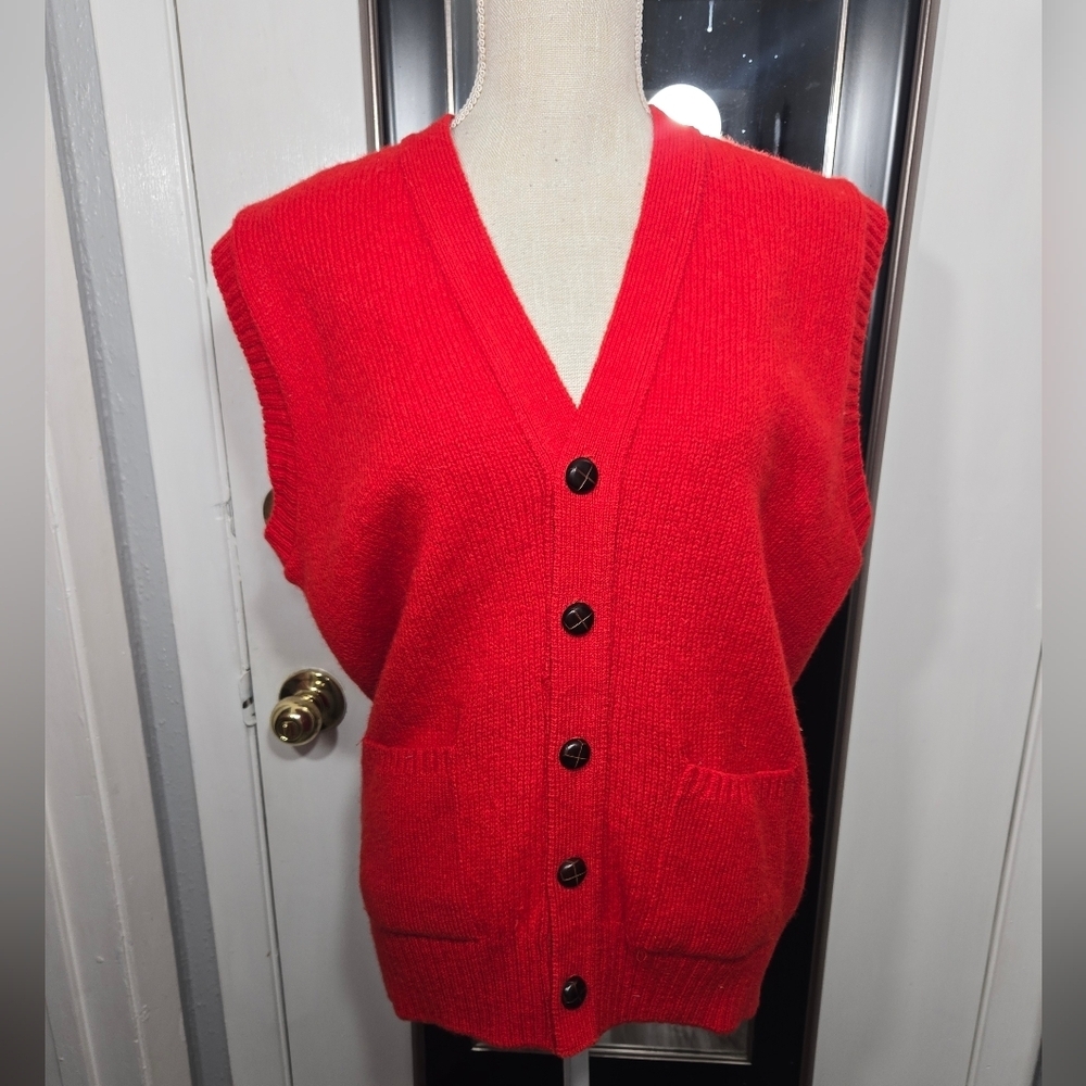 Vintage The Moors Lord Jeff Men’s L Shetland WOOL Red Sweater Vest Button Up